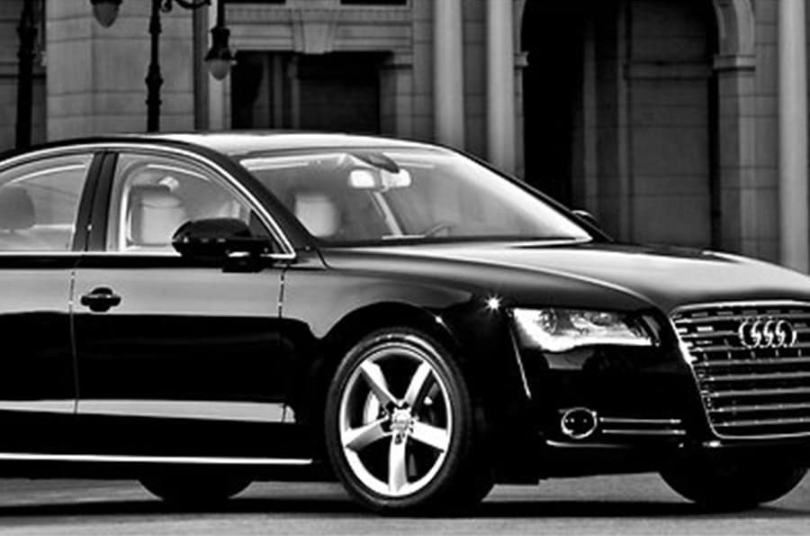 Luxury chauffeured private car service